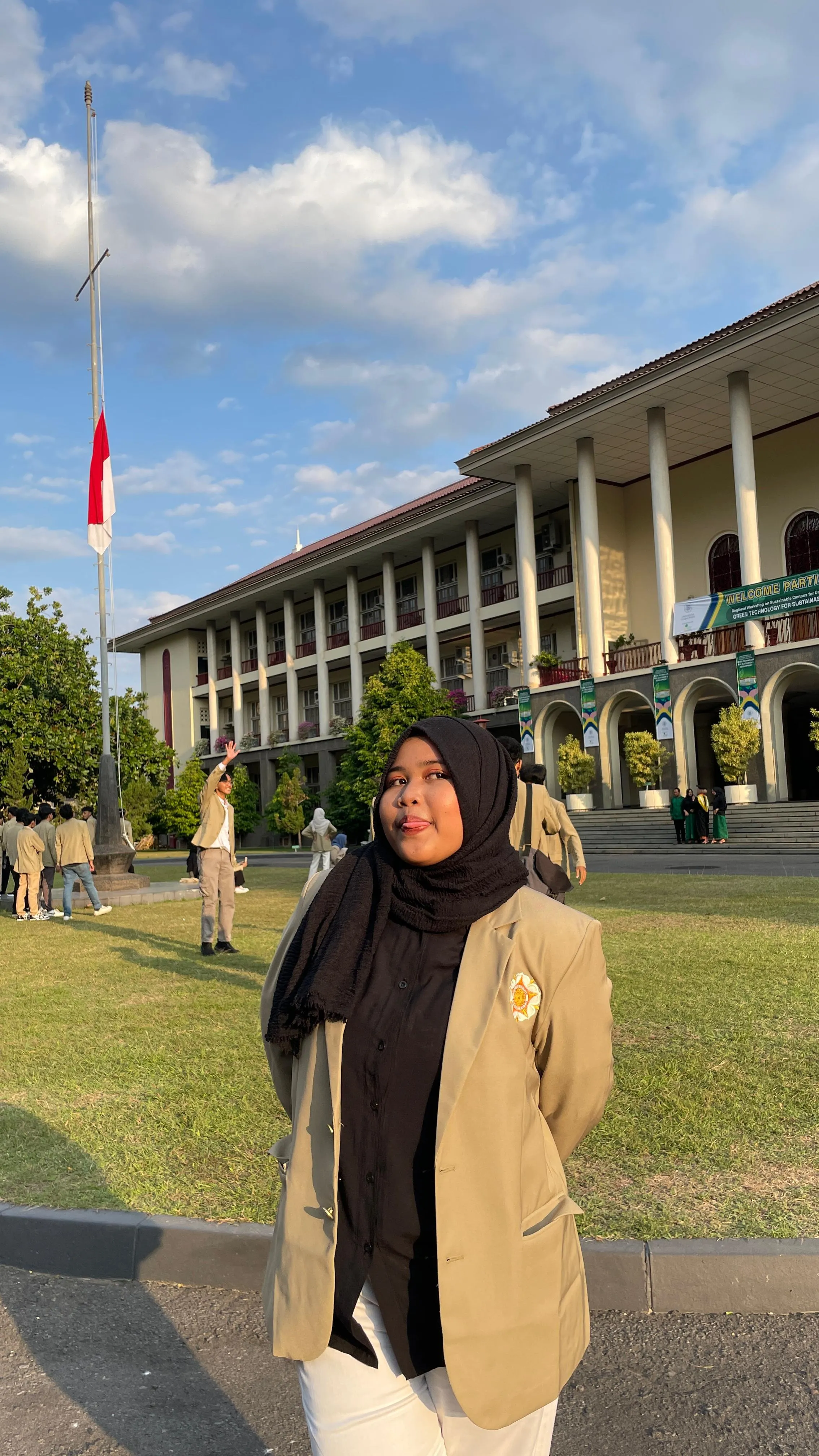 Alifah Nur Sabrina Photo