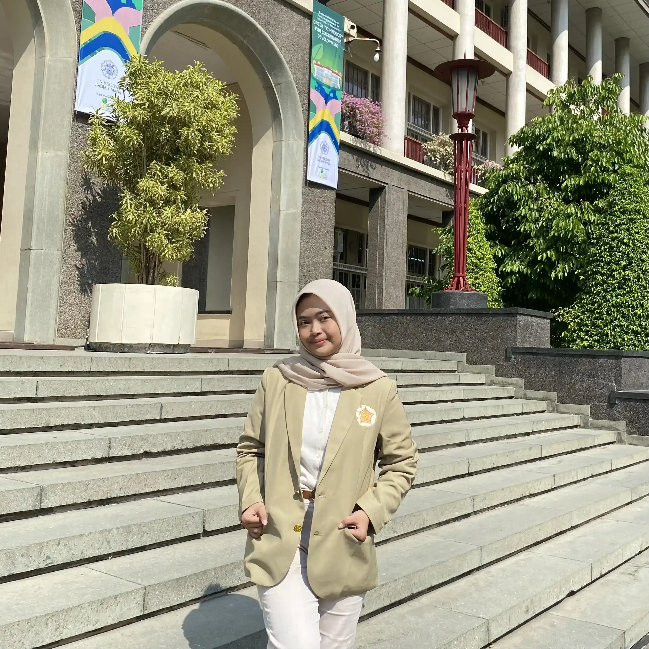 Aura Nurlia Zulkarnaen Photo
