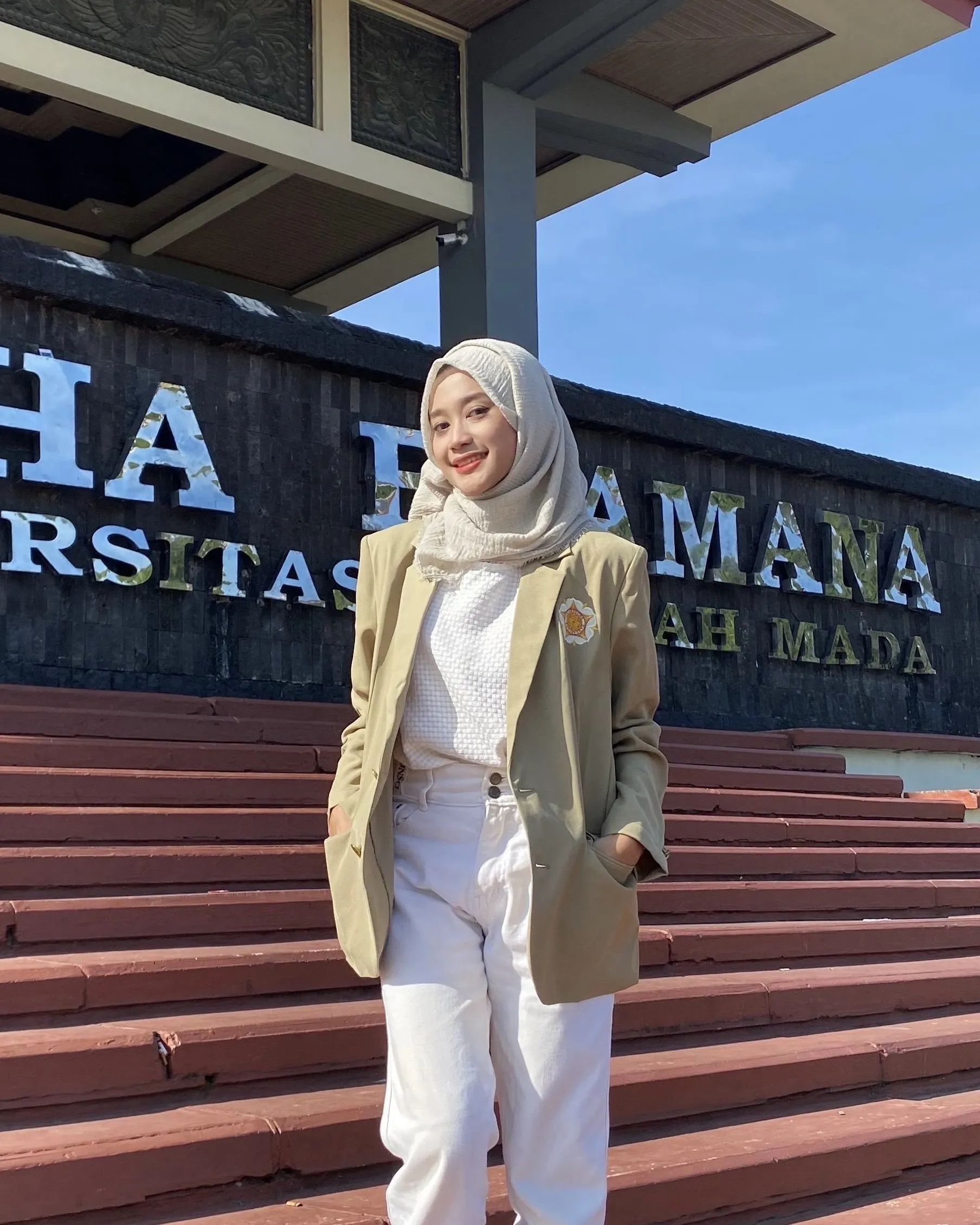 Fira Narindra Yulindasari Photo